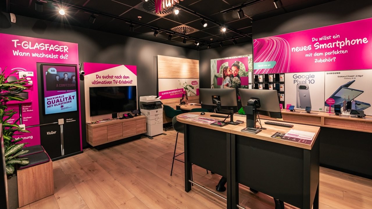 Beratungsplätze im Telekom Exklusiv Partner Shop von paderkom im SÜDRING-Center